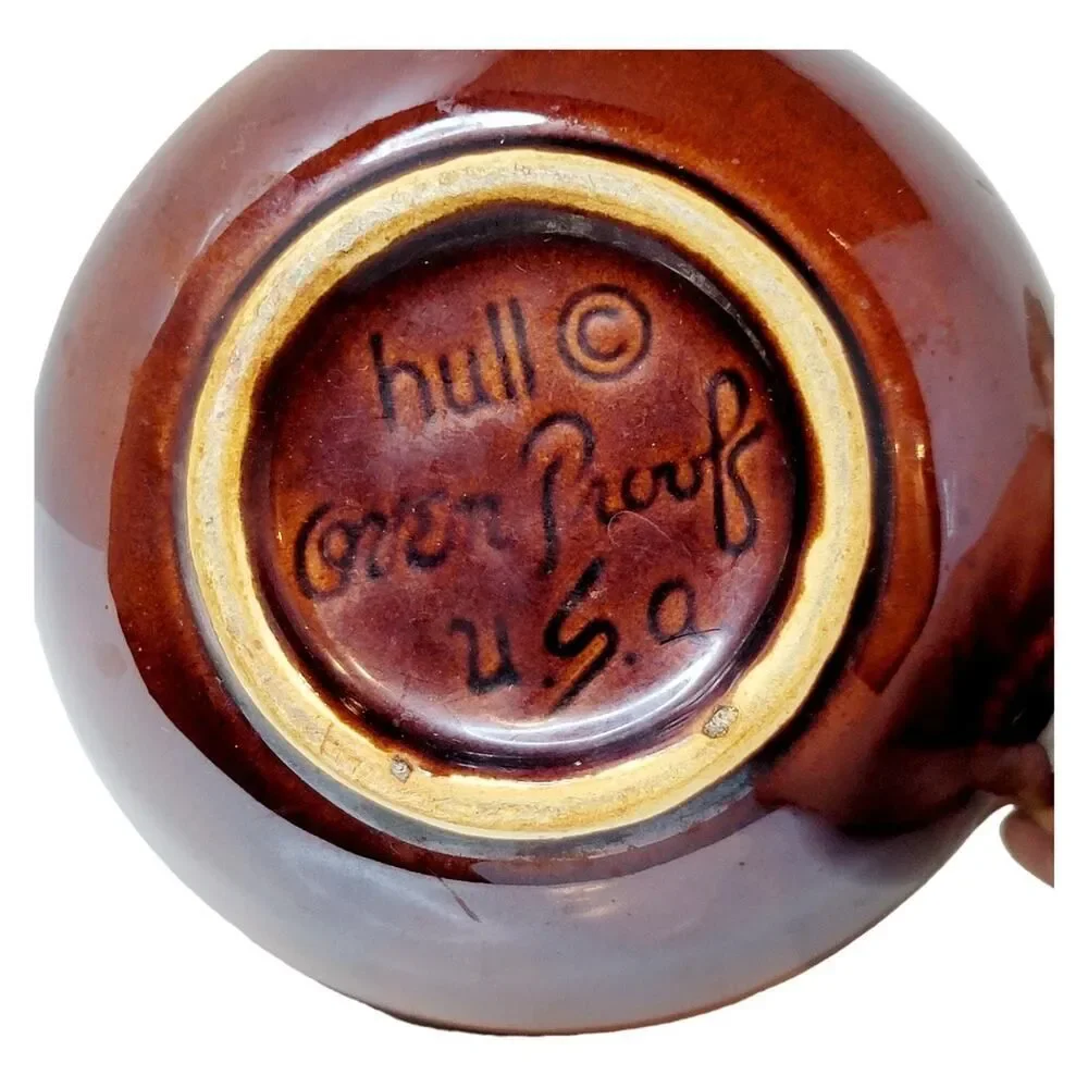 Vintage Hull Pottery Brown Drip Ball Shaped Tea Pot &‎ Lid Oven Proof USA 6 3/4